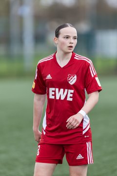 Bild 385 - F Hamburger SV 2 - SpVg Aurich : Ergebnis: 1:1